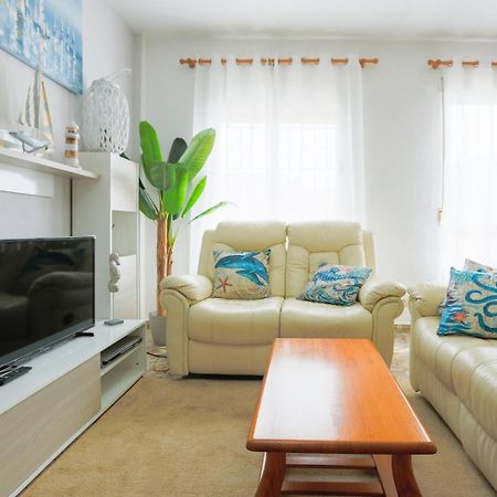 Sunny Seaside Getaway In Mar Menor Appartement Murcia Buitenkant foto