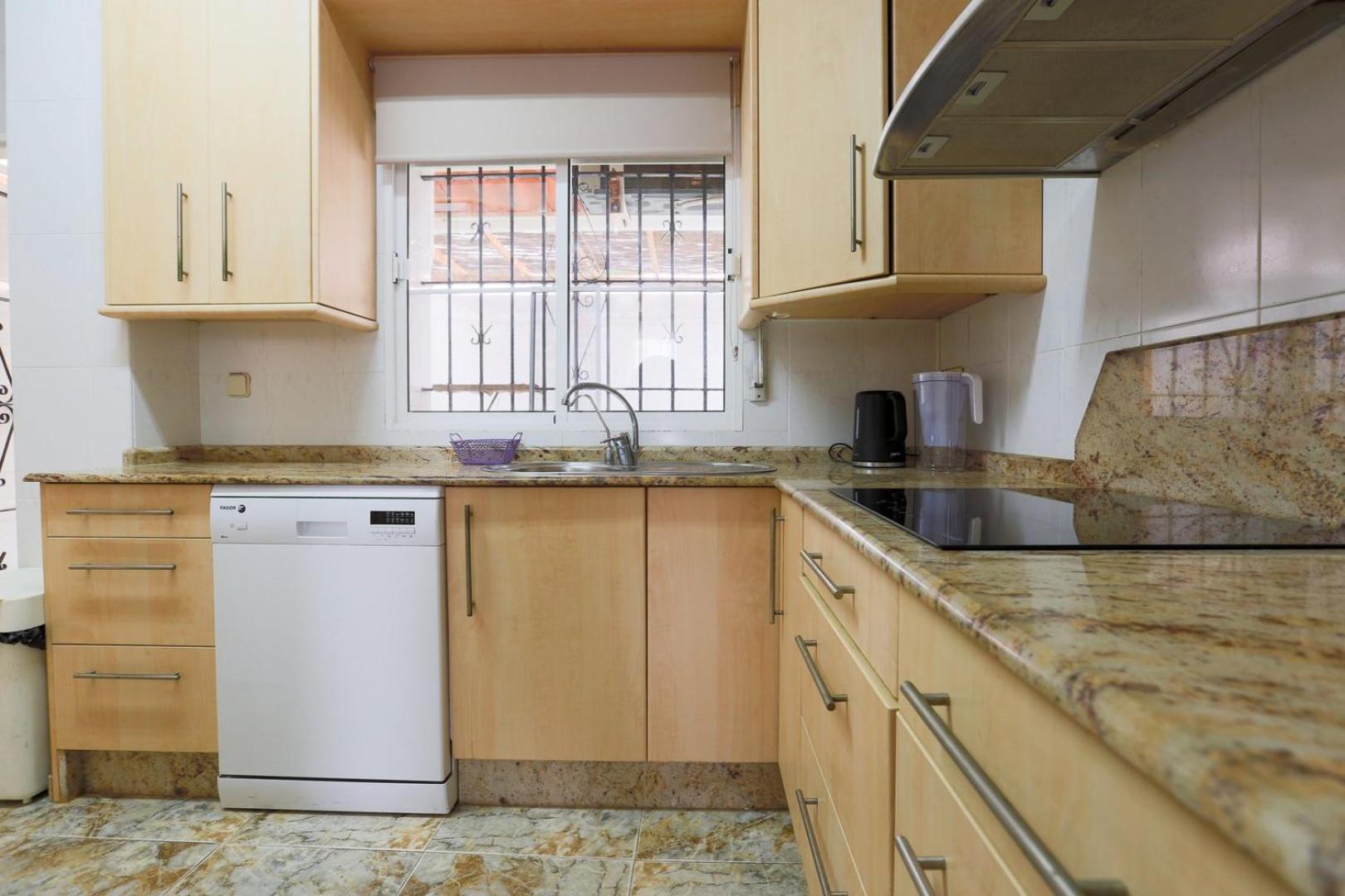 Sunny Seaside Getaway In Mar Menor Appartement Murcia Buitenkant foto